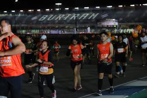 BIB: 425, 257, 2278, 27900, 24378
                            <button type="button" onclick="openModal(11484675)" class="btn btn-primary btn-sm float-right btn-popup" data-toggle="modal" data-target=".modal-high-quality">
                        <i class="fas fa-shopping-cart"></i> Add to Cart
                    </button>
                                            <button type="button" onclick="isThisMe(11484675, true)" class="btn btn-success btn-sm float-right btn-popup btn-isme hidden" data-toggle="tooltip" data-placement="bottom" title="นี่คือรูปของคุณใช่ไหม คลิกที่นี่เพื่อเอาเข้าอัลบั้ม">
                        <i class="fas fa-plus"></i> Add to album
                    </button>
                    <button type="button" onclick="isThisMe(11484675, false)" class="btn btn-warning btn-sm float-right btn-popup btn-isnotme hidden">
                        <i class="fas fa-ban"></i> Remove from album
                    </button>